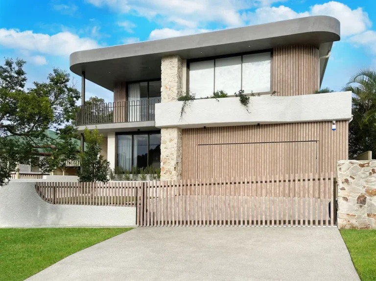 Eurowood Brown Oak Wood Look Aluminium Battens Timber Australia